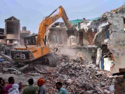 Bulldozer action in Prayagraj द भारत बंधु